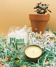 Load image into Gallery viewer, Plant Mom Gift Box